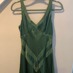 Warehouse silk emerald green dress